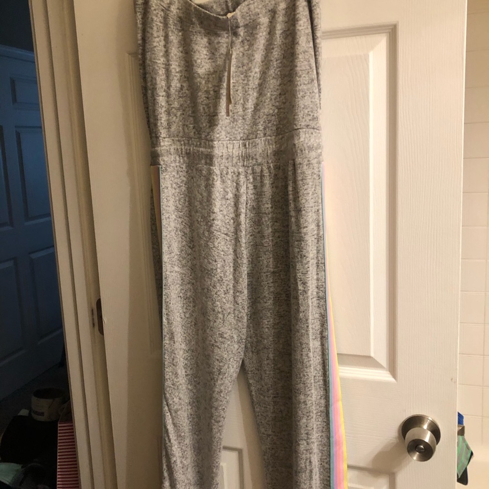 NWT gray cotton jumper